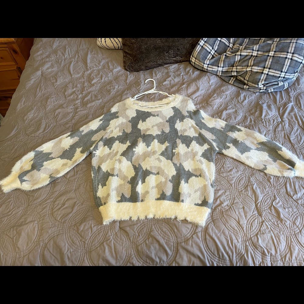Umgee Sweater